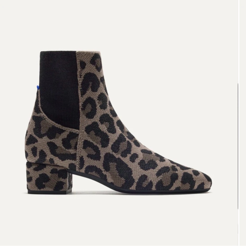 Rothy's Classic Boot in Cool Cat. NWT. Size 9